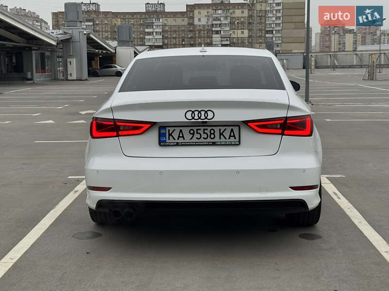 Седан Audi A3 2015 в Києві