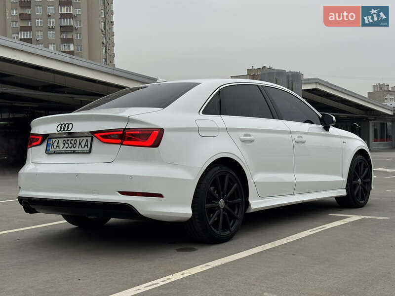 Седан Audi A3 2015 в Києві