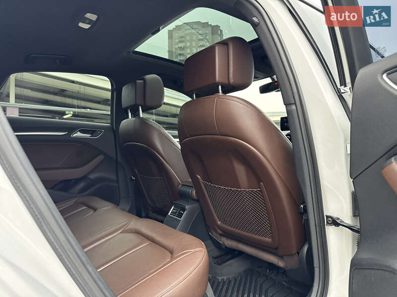 Седан Audi A3 2015 в Києві