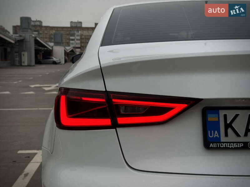 Седан Audi A3 2015 в Києві