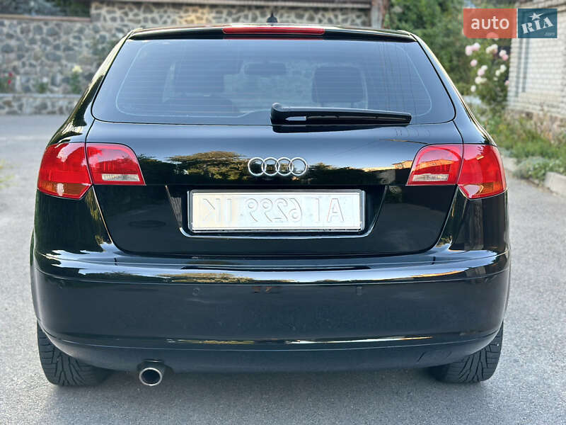Хэтчбек Audi A3 2008 в Киеве