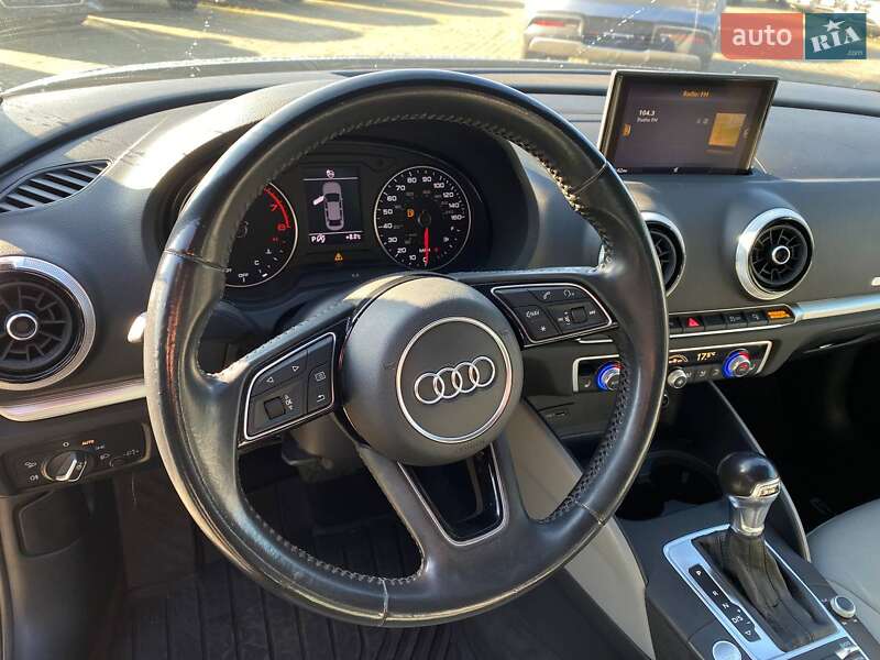 Седан Audi A3 2017 в Львове фото 14 Седан Audi A3 2017 в Львове