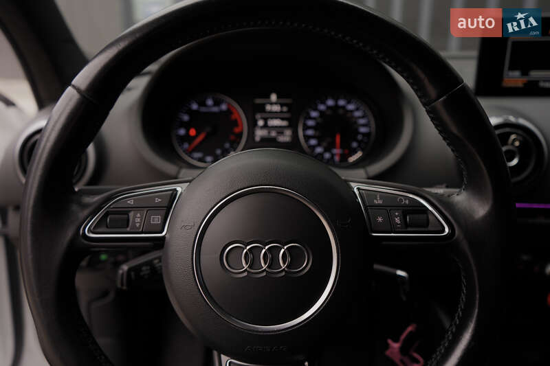 Седан Audi A3 2015 в Києві фото 15 Седан Audi A3 2015 в Києві