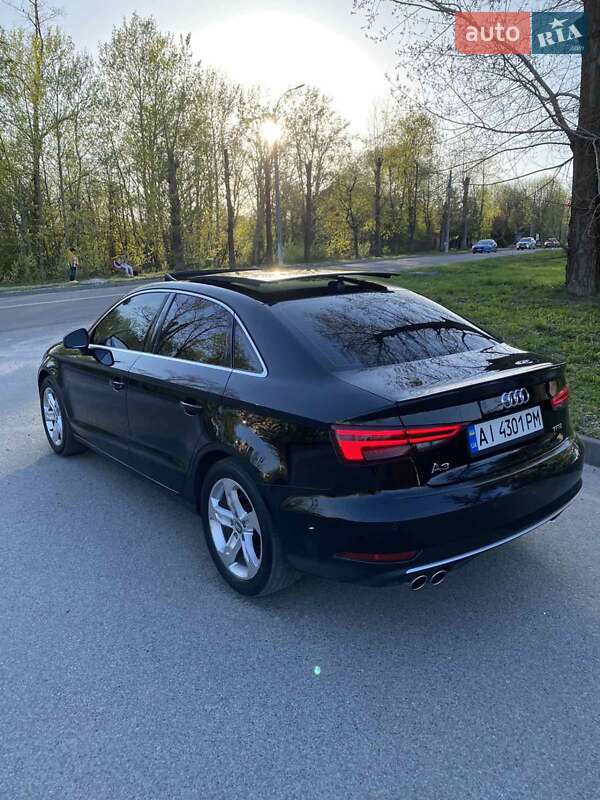 Седан Audi A3 2017 в Киеве