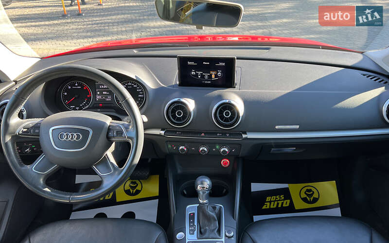 Седан Audi A3 2016 в Львові