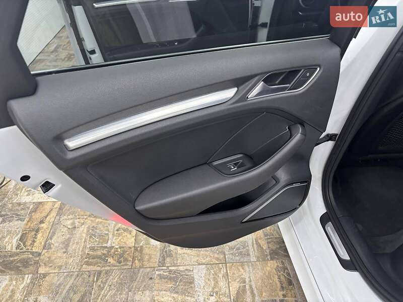 Седан Audi A3 2015 в Києві фото 8 Седан Audi A3 2015 в Києві