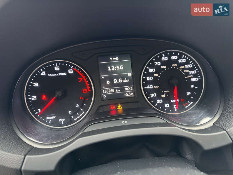 Седан Audi A3 2015 в Киеве