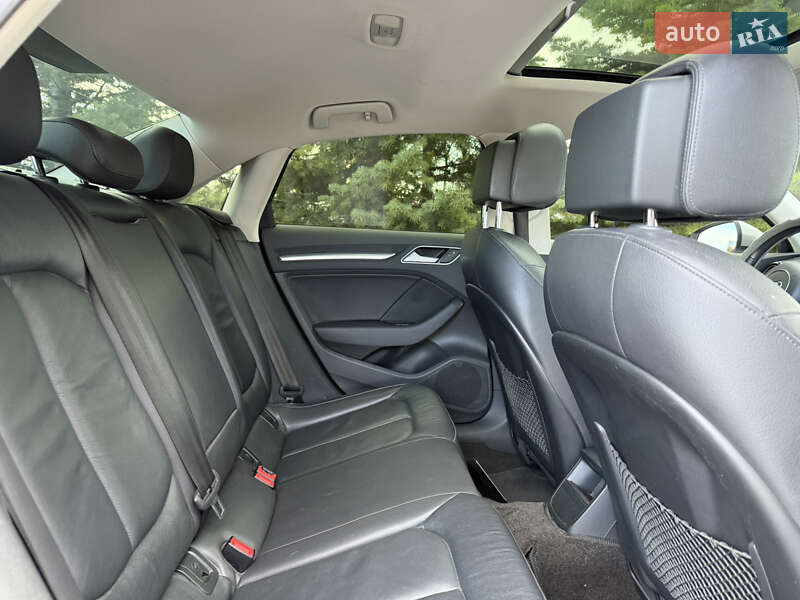 Седан Audi A3 2014 в Одессе