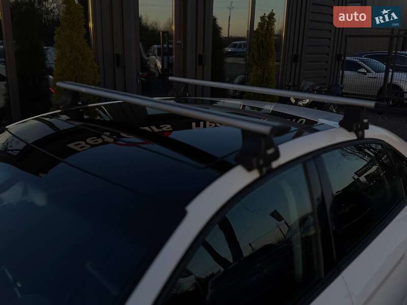 Седан Audi A3 2015 в Львове