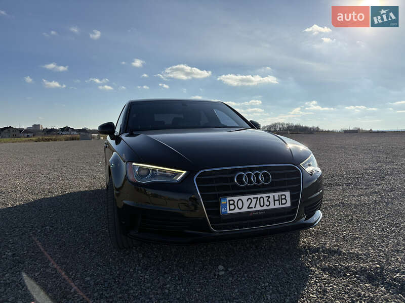 Седан Audi A3 2014 в Тернополі