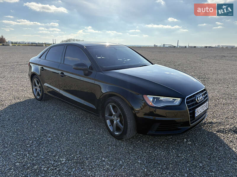 Седан Audi A3 2014 в Тернополі