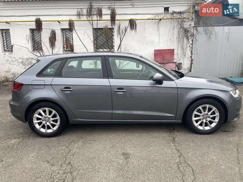 Хетчбек Audi A3 2013 в Броварах фото 5 Хетчбек Audi A3 2013 в Броварах