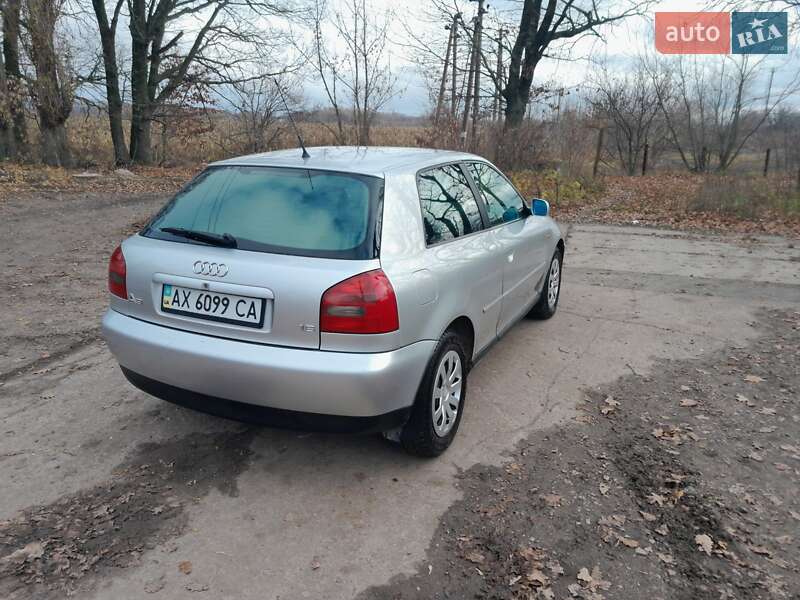 Хэтчбек Audi A3 1999 в Прилуках