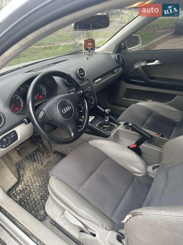 Хэтчбек Audi A3 2003 в Киеве фото 8 Хэтчбек Audi A3 2003 в Киеве