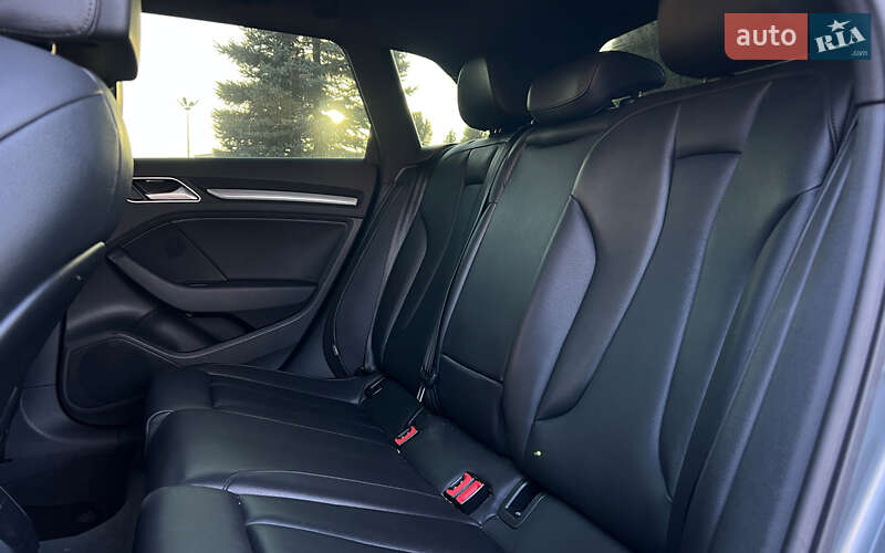 Хэтчбек Audi A3 2015 в Львове