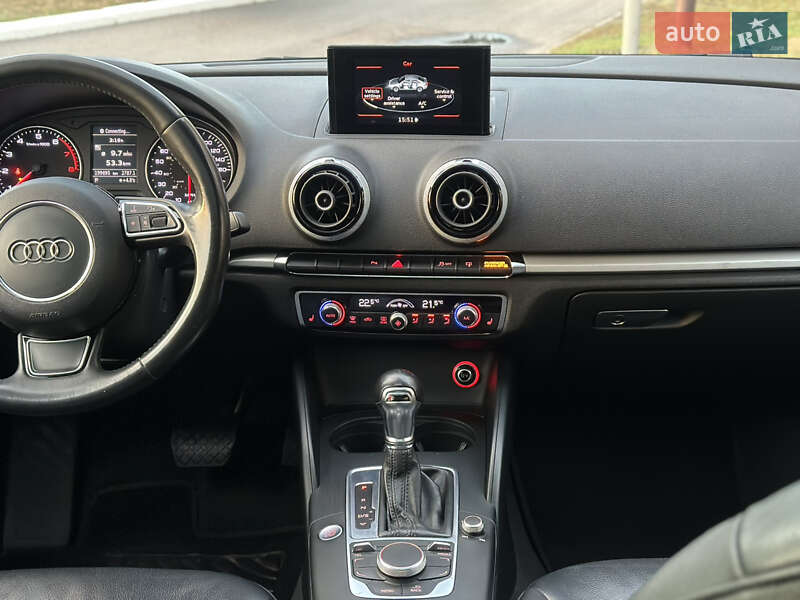 Седан Audi A3 2016 в Києві