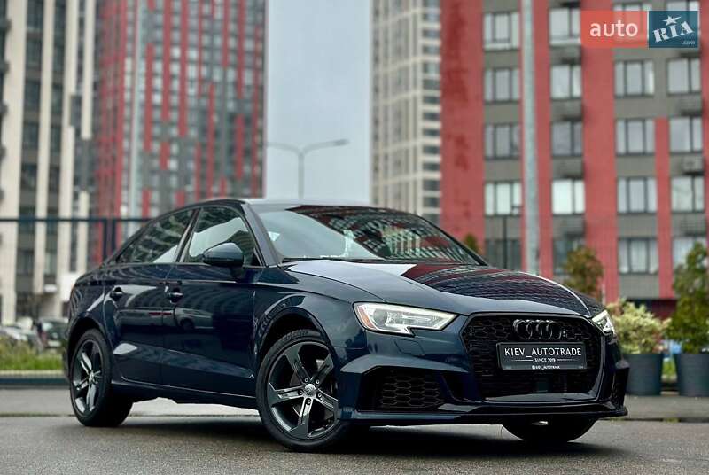 Седан Audi A3 2017 в Киеве фото Седан Audi A3 2017 в Киеве