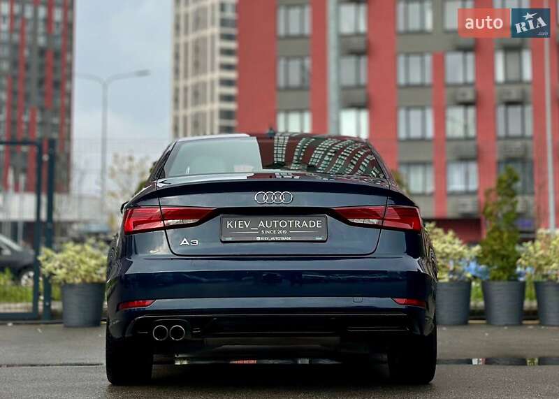 Седан Audi A3 2017 в Киеве фото 12 Седан Audi A3 2017 в Киеве