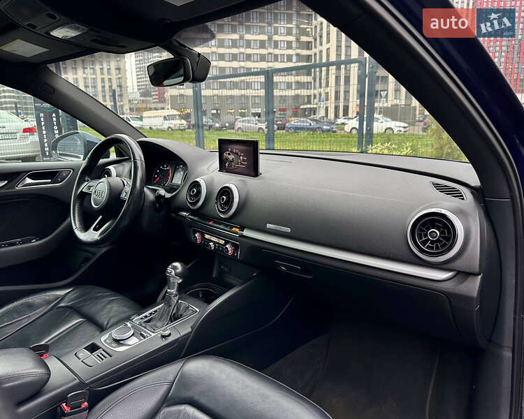 Седан Audi A3 2017 в Киеве фото 40 Седан Audi A3 2017 в Киеве