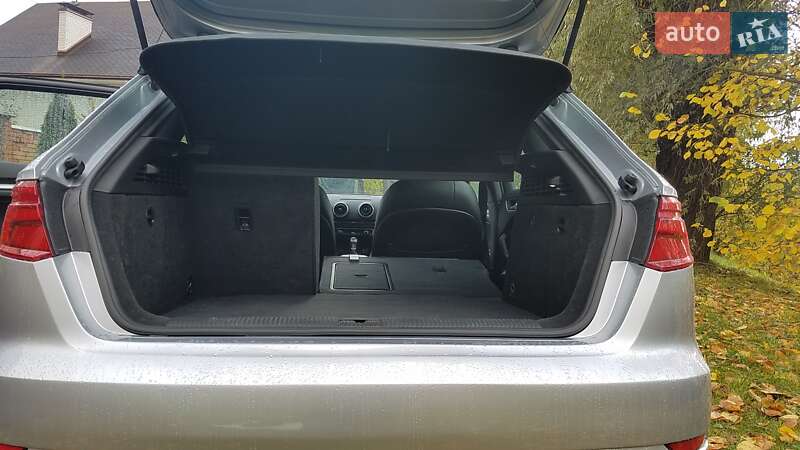 Хэтчбек Audi A3 2017 в Киеве фото 19 Хэтчбек Audi A3 2017 в Киеве