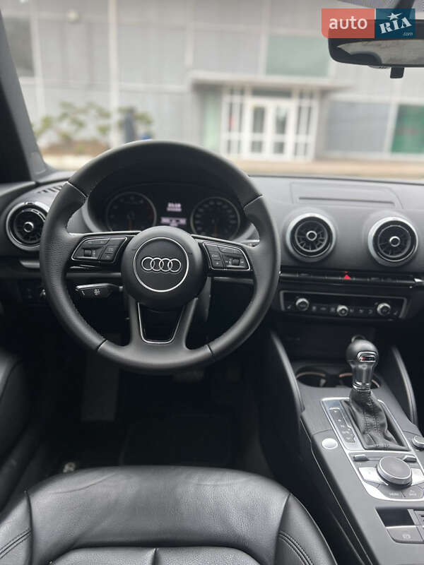 Седан Audi A3 2018 в Запоріжжі фото 16 Седан Audi A3 2018 в Запоріжжі