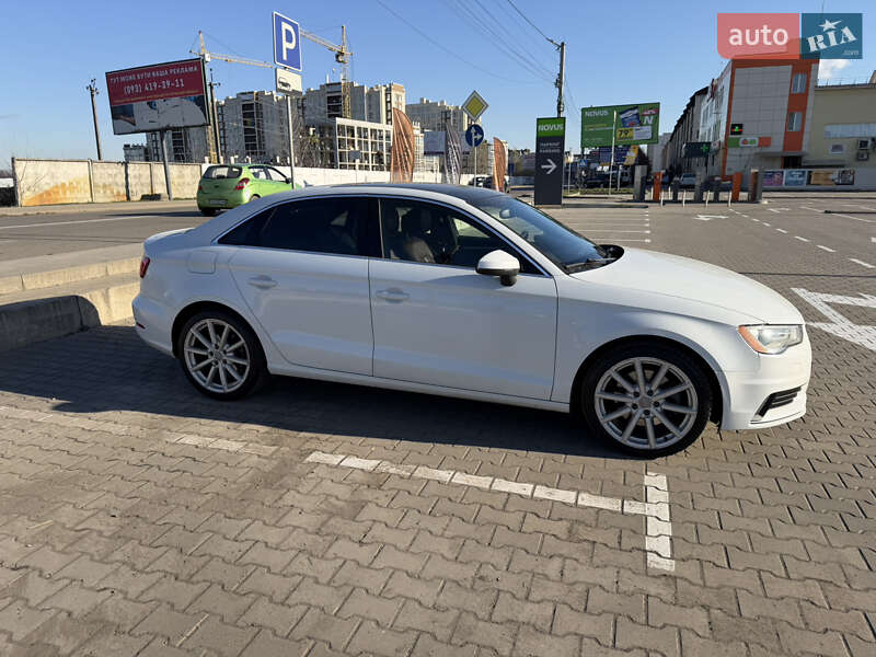 Седан Audi A3 2014 в Крюківщині