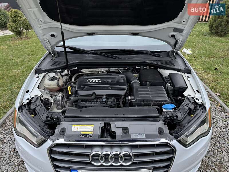 Седан Audi A3 2015 в Киеве