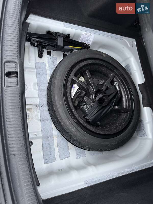 Седан Audi A3 2015 в Киеве