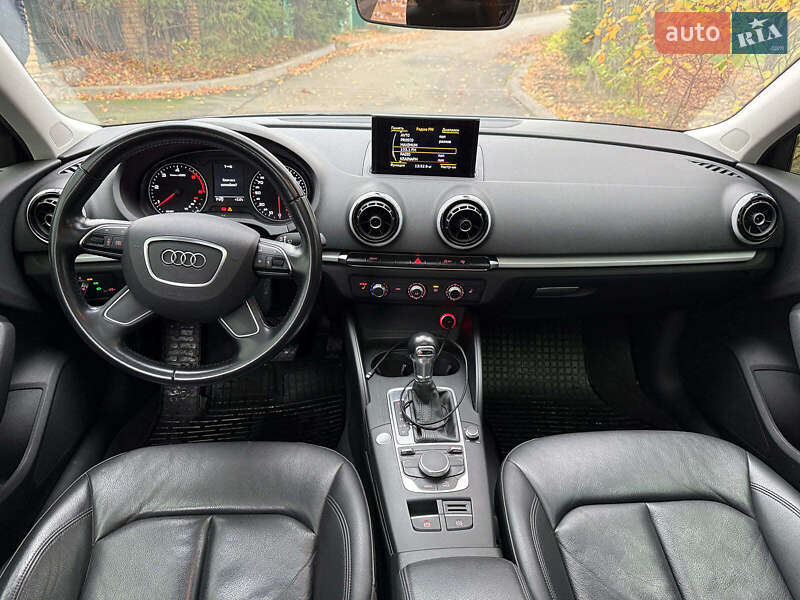 Хэтчбек Audi A3 2015 в Киеве фото 18 Хэтчбек Audi A3 2015 в Киеве