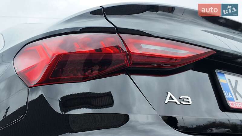 Седан Audi A3 2022 в Києві