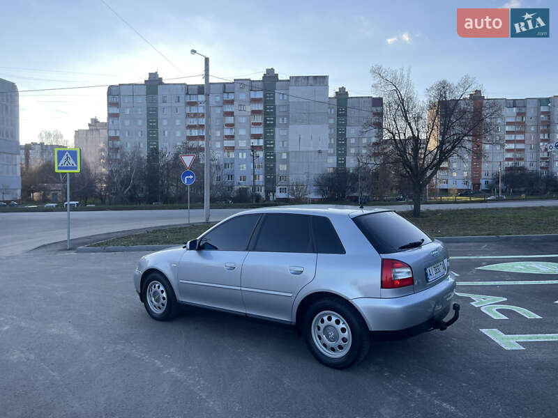 Хэтчбек Audi A3 2001 в Чернигове