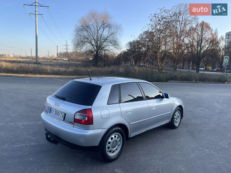 Хэтчбек Audi A3 2001 в Чернигове