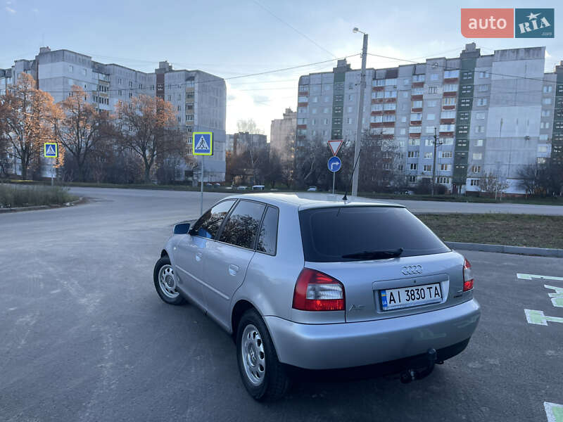Хэтчбек Audi A3 2001 в Чернигове