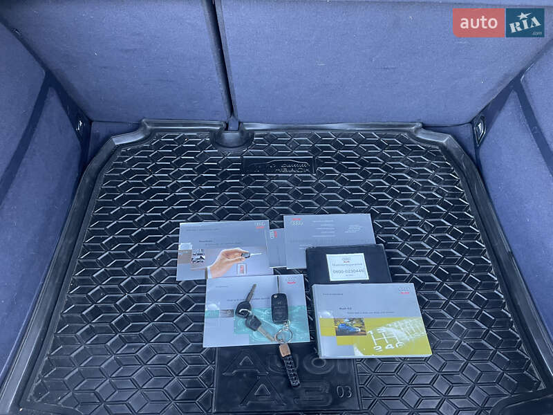 Хэтчбек Audi A3 2001 в Чернигове