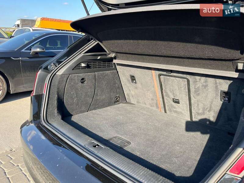 Хэтчбек Audi A3 2016 в Львове