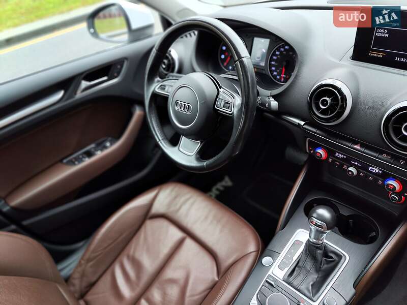 Седан Audi A3 2015 в Києві