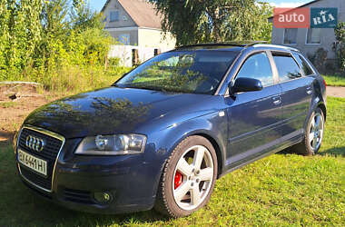 Хэтчбек Audi A3 2005 в Староконстантинове