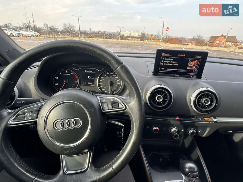Седан Audi A3 2014 в Харькове