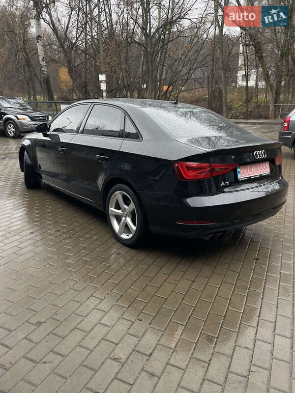 Седан Audi A3 2016 в Києві