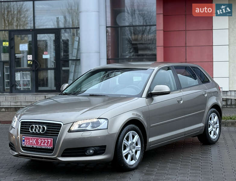 Хетчбек Audi A3 2009 в Старокостянтинові