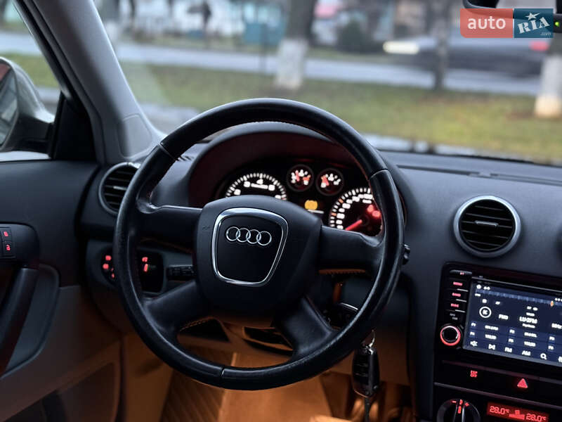 Хетчбек Audi A3 2009 в Старокостянтинові
