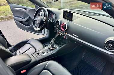 Седан Audi A3 2016 в Харькове