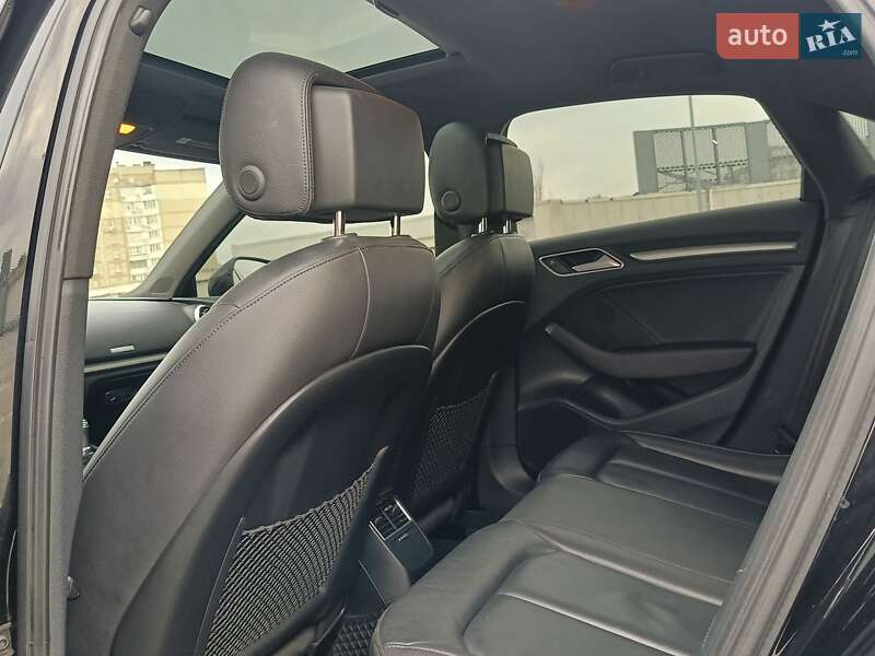 Седан Audi A3 2015 в Києві