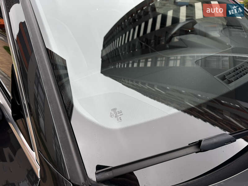 Седан Audi A3 2023 в Киеве