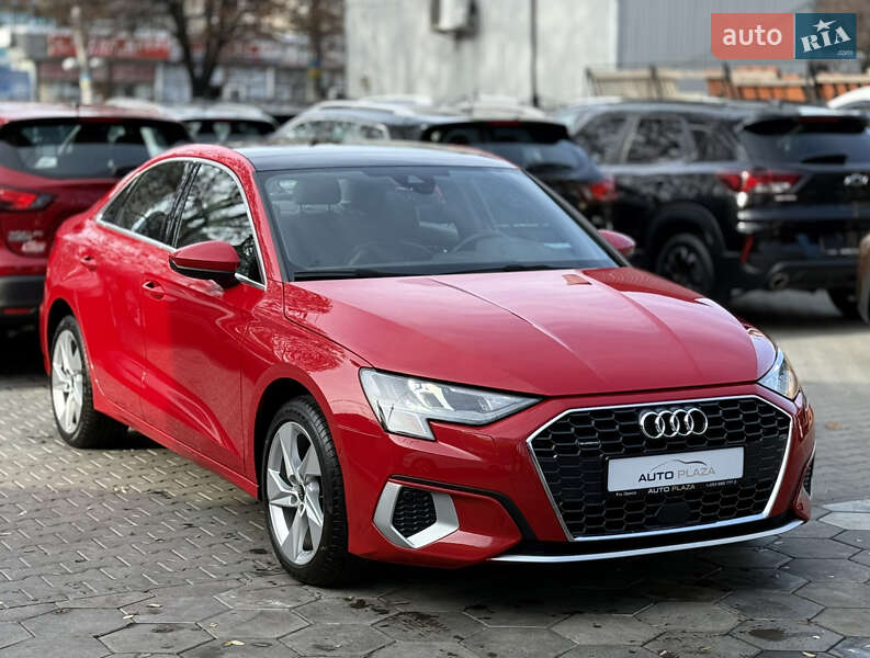 Седан Audi A3 2022 в Одессе