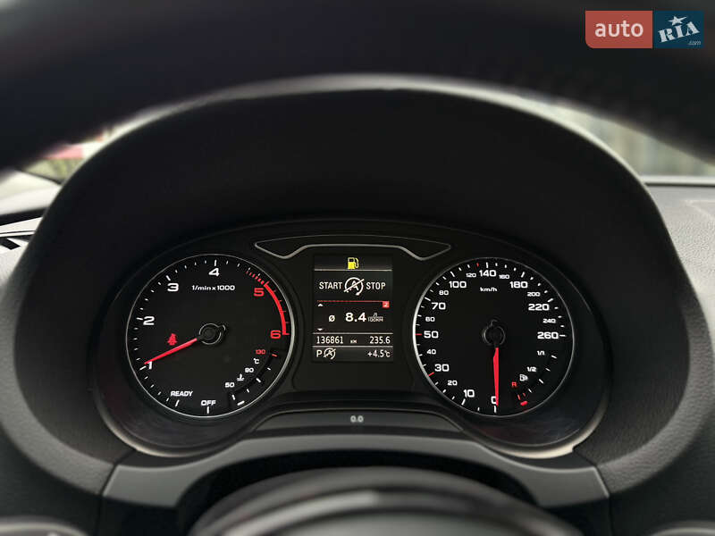 Хетчбек Audi A3 2016 в Львові