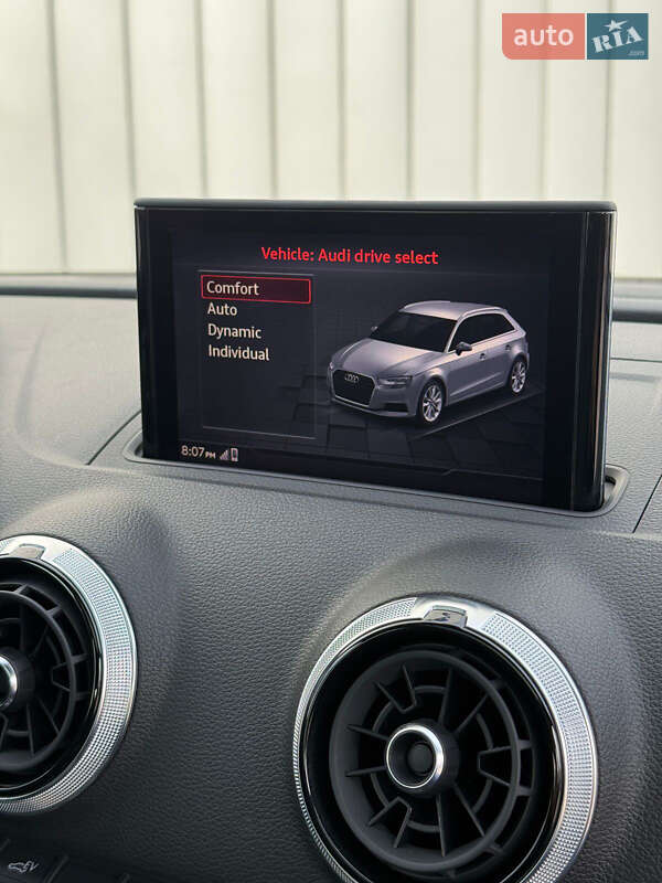 Хэтчбек Audi A3 2018 в Черновцах