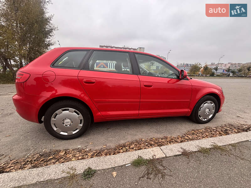 Хетчбек Audi A3 2010 в Києві