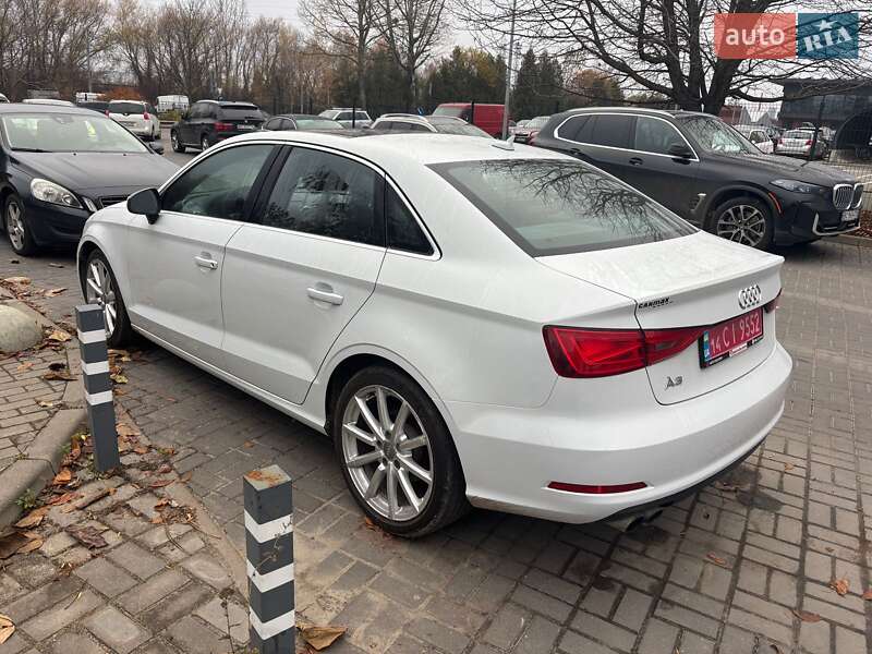Седан Audi A3 2014 в Львове фото Седан Audi A3 2014 в Львове