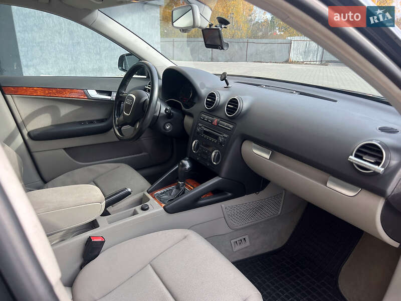 Хэтчбек Audi A3 2004 в Виннице